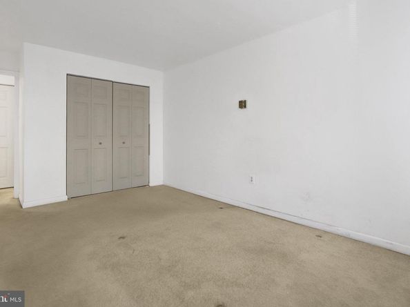 5565 Columbia Pike 412, Arlington VA 22204