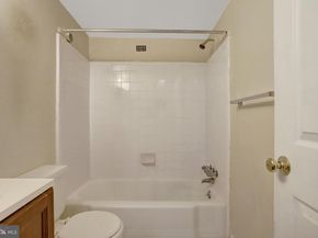 5565 Columbia Pike 412, Arlington VA 22204