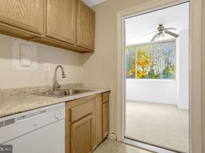 5565 Columbia Pike 412, Arlington VA 22204