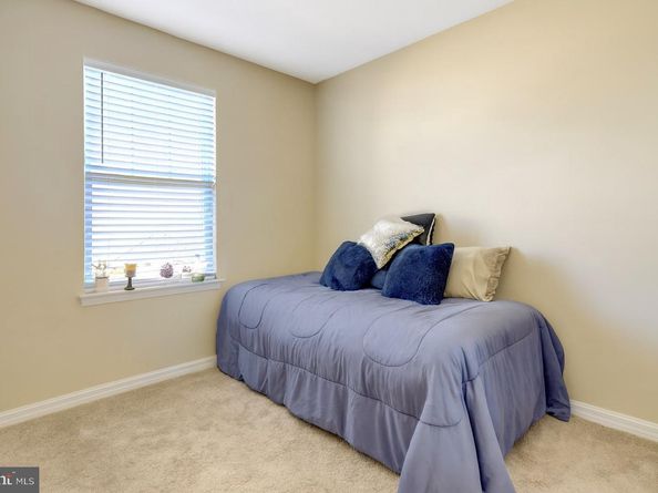 1020 Wahler Place SE, Washington DC 20032