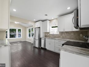 121 Dallas Road, Willow Grove PA 19090