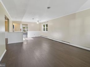 121 Dallas Road, Willow Grove PA 19090