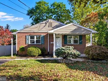 121 Dallas Road