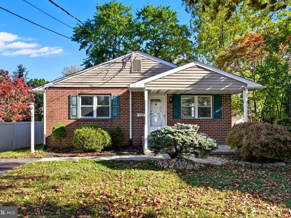 121 Dallas Road, Willow Grove PA 19090