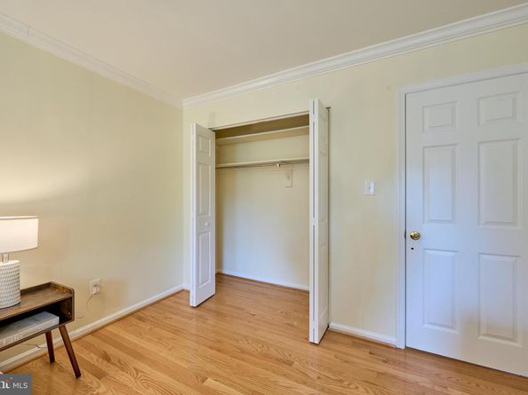 6906 Lafayette Park Drive, Annandale VA 22003