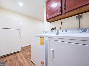 6906 Lafayette Park Drive, Annandale VA 22003