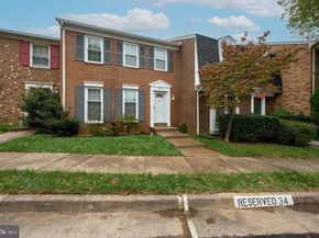 6906 Lafayette Park Drive, Annandale VA 22003