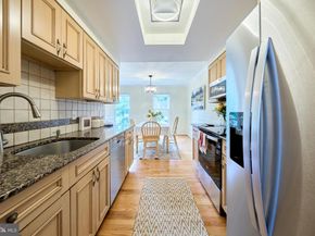 6906 Lafayette Park Drive, Annandale VA 22003