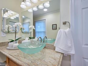 6906 Lafayette Park Drive, Annandale VA 22003