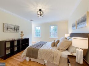 6906 Lafayette Park Drive, Annandale VA 22003