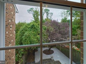 6906 Lafayette Park Drive, Annandale VA 22003