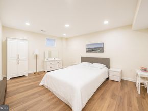 6906 Lafayette Park Drive, Annandale VA 22003