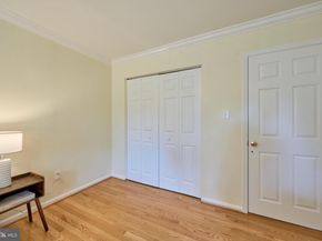 6906 Lafayette Park Drive, Annandale VA 22003