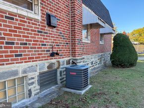 2959 Tremont Street, Philadelphia PA 19136