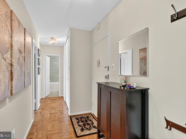 4000 Tunlaw Road NW 1026, Washington DC 20007