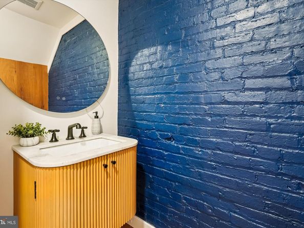 951 Shepherd Street NW, Washington DC 20011