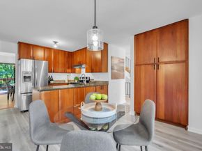 8074 Inverness Ridge Road, Potomac MD 20854