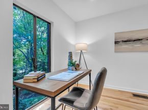 8074 Inverness Ridge Road, Potomac MD 20854