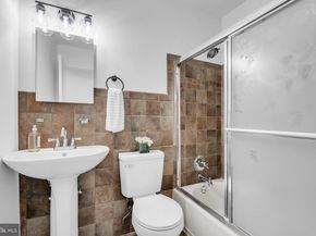 8074 Inverness Ridge Road, Potomac MD 20854
