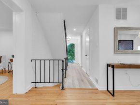 8074 Inverness Ridge Road, Potomac MD 20854