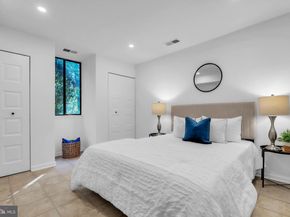 8074 Inverness Ridge Road, Potomac MD 20854