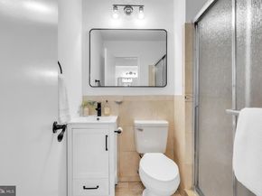 8074 Inverness Ridge Road, Potomac MD 20854