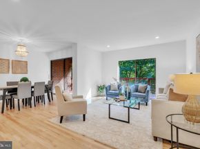 8074 Inverness Ridge Road, Potomac MD 20854