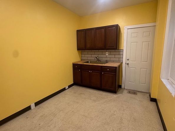 2116 E Cambria Street, Philadelphia PA 19134