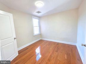 1554 E Lycoming Street, Philadelphia PA 19124