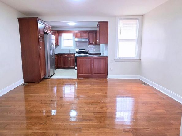 1554 E Lycoming Street, Philadelphia PA 19124