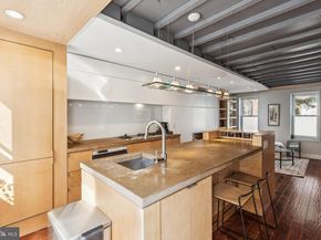 2038 Montrose Street, Philadelphia PA 19146