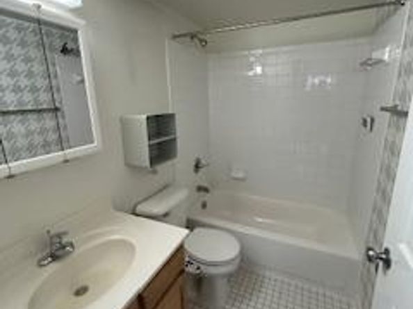 1700 W Street SE 5, Washington DC 20020