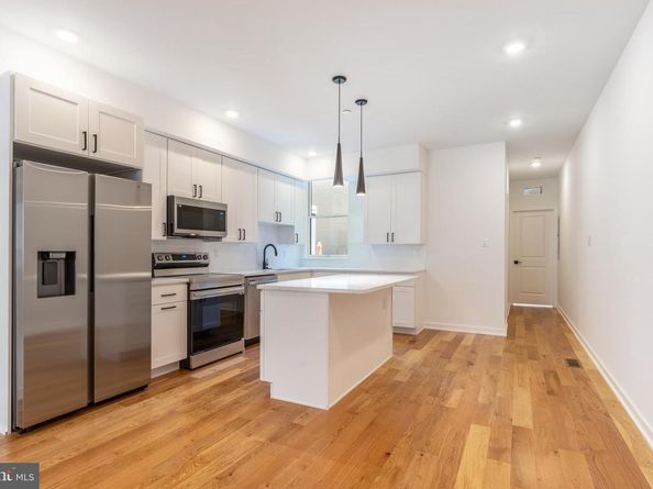 1123 S 20TH Street, Philadelphia PA 19146