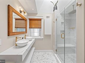 30 T Street NE 2, Washington DC 20002