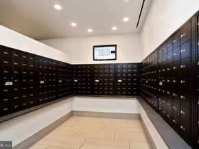 2020 Walnut Street 8K, Philadelphia PA 19103