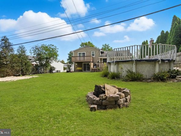 1028 Norvelt Drive, Philadelphia PA 19115