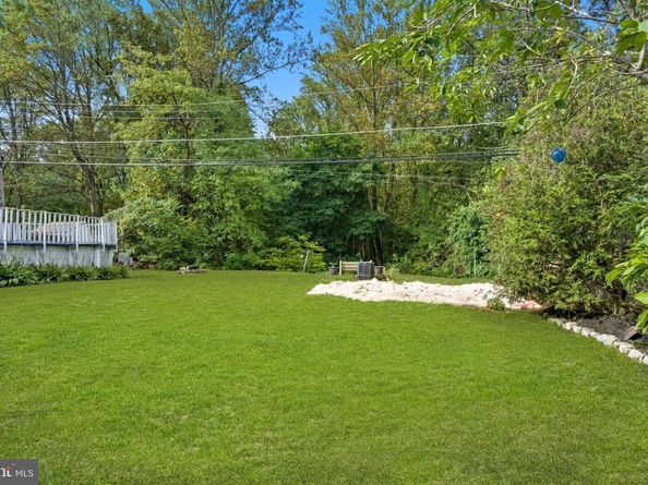 1028 Norvelt Drive, Philadelphia PA 19115