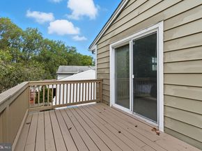 1028 Norvelt Drive, Philadelphia PA 19115