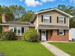 1028 Norvelt Drive, Philadelphia PA 19115