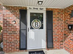 1028 Norvelt Drive, Philadelphia PA 19115