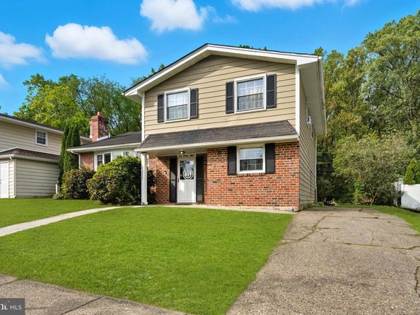 1028 Norvelt Drive, Philadelphia PA 19115