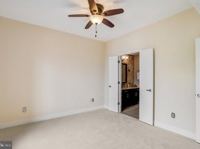910 M Street NW 516, Washington DC 20001