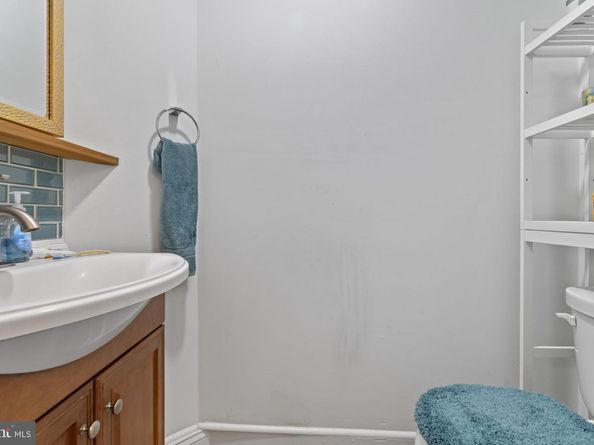 5708 Hegerman Street, Philadelphia PA 19135