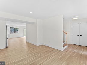 105 Woodgate Court, Sterling VA 20164