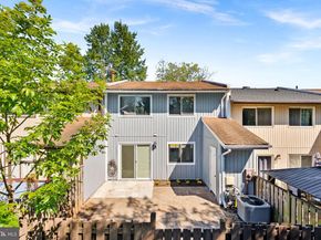 105 Woodgate Court, Sterling VA 20164