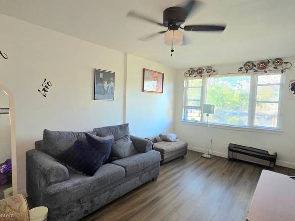 234-38 W Roosevelt Boulevard, Philadelphia PA 19120
