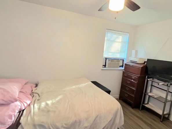 234-38 W Roosevelt Boulevard, Philadelphia PA 19120