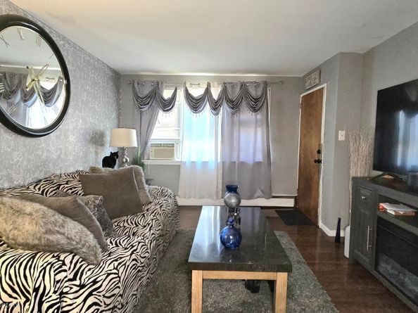 234-38 W Roosevelt Boulevard, Philadelphia PA 19120