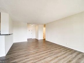 205 Yoakum Parkway 810, Alexandria VA 22304