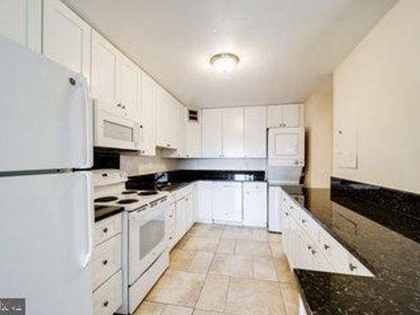 205 Yoakum Parkway 810, Alexandria VA 22304